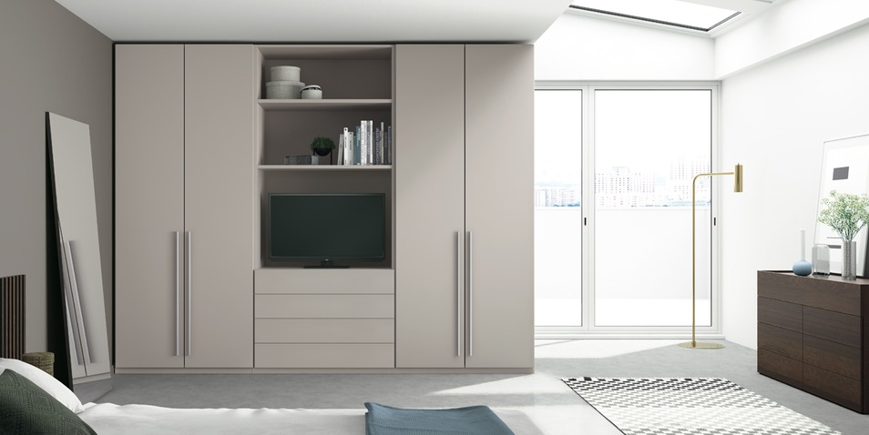 5.-Lisa-Mobenia-Home-1