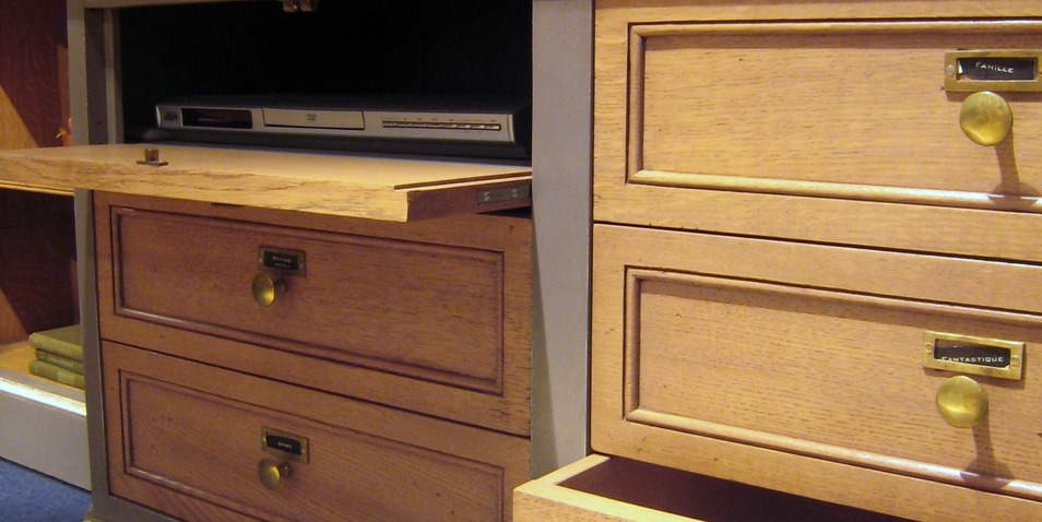 RAYON LXVI TV DET 1 IMG_3530