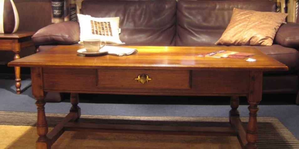 Table de slaon Louis XIII Web